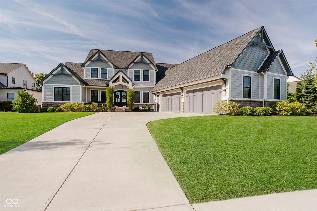 109 Chatham Hills Boulevard - Photo 1
