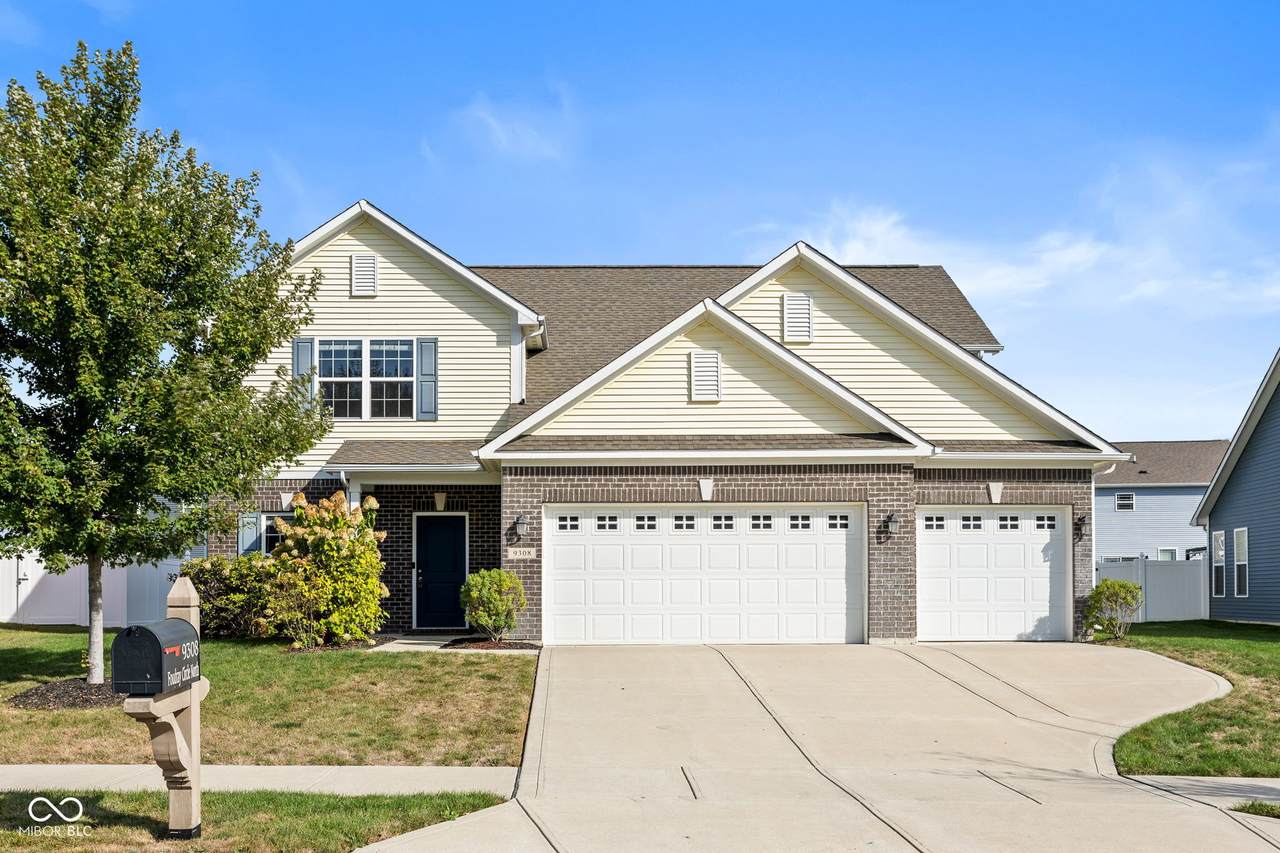 9308 Foudray Circle - Photo 1