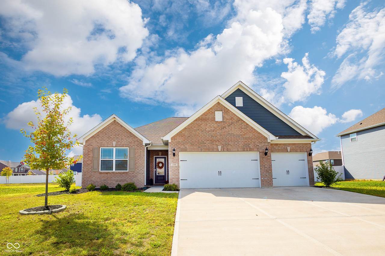 2394 Eagle Avenue - Photo 1