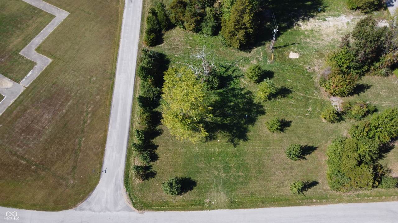 2075 Chandlear Lane - Photo 1