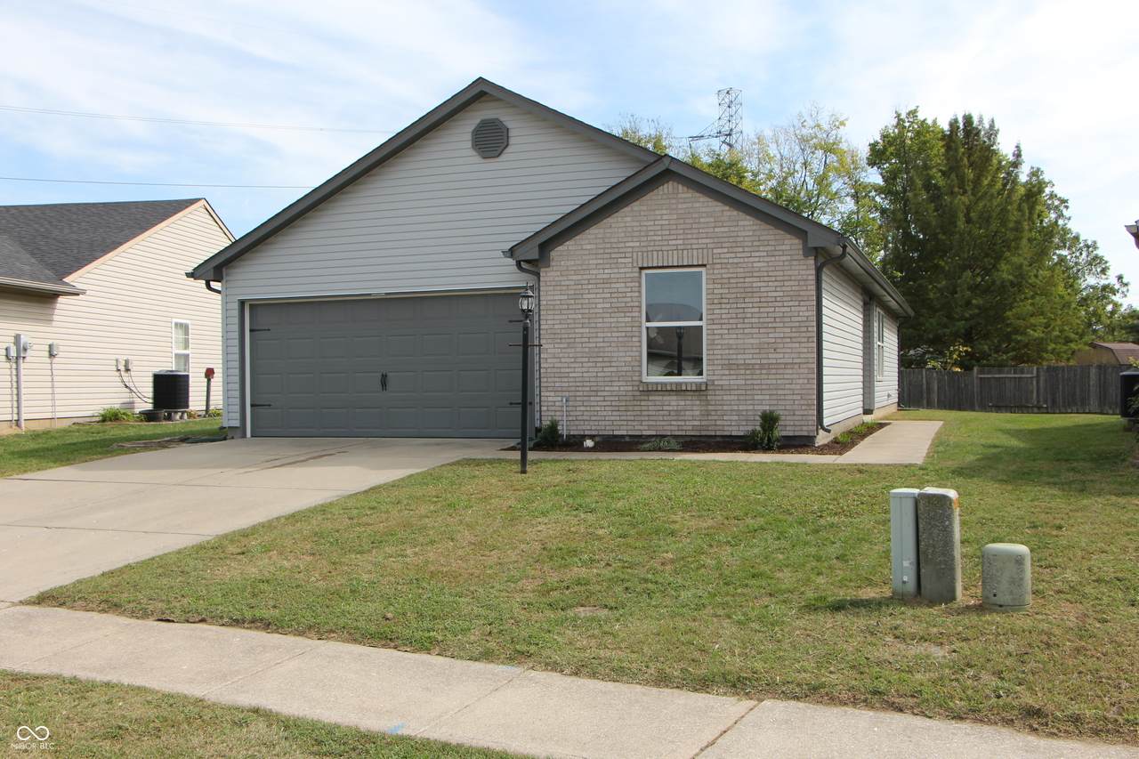 5409 Bluff View Drive - Photo 1