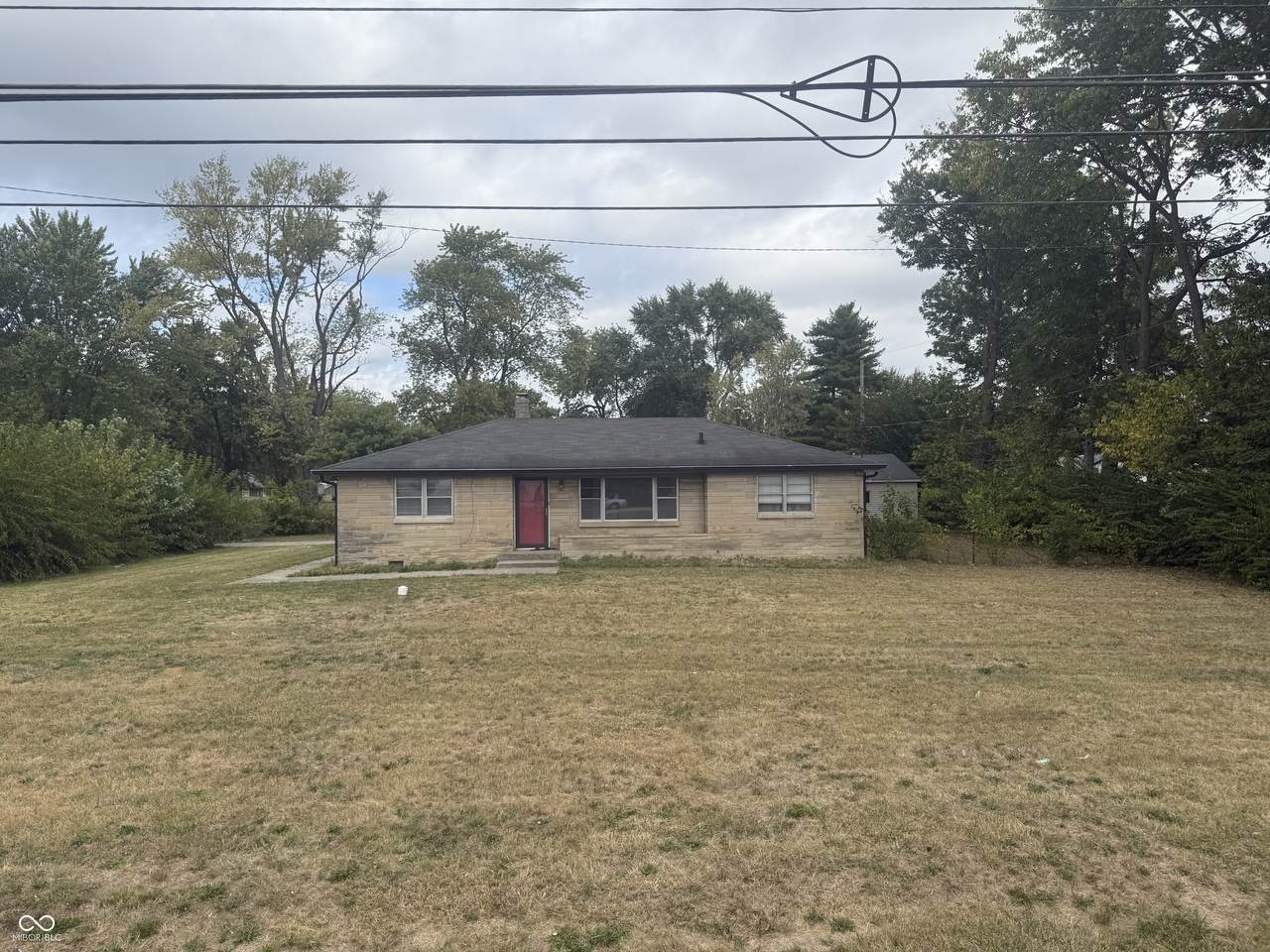 7050 Rockville Road - Photo 1