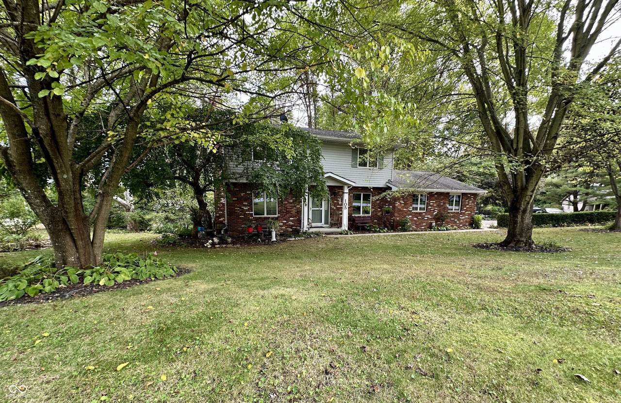 105 Wood Place - Photo 1