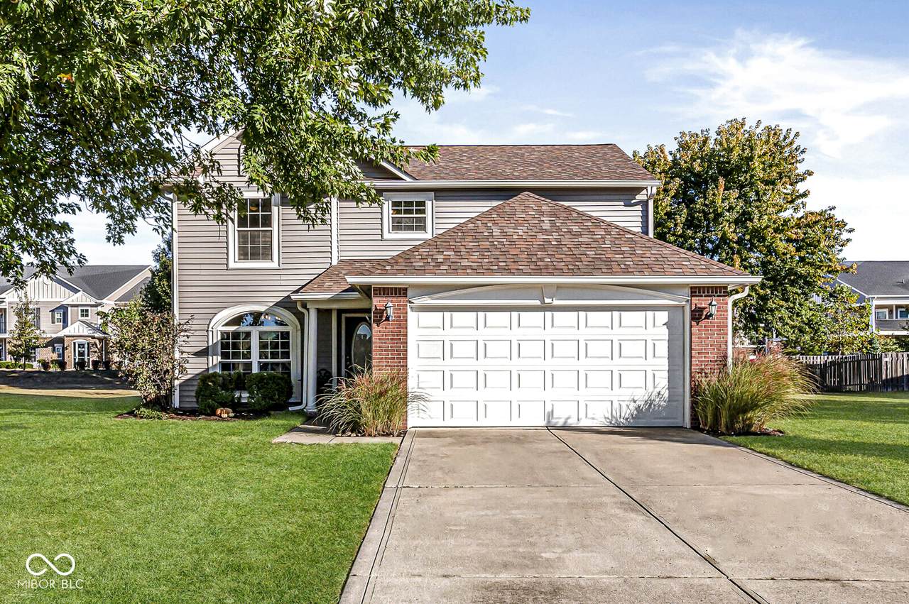 564 Zephyr Way - Photo 1