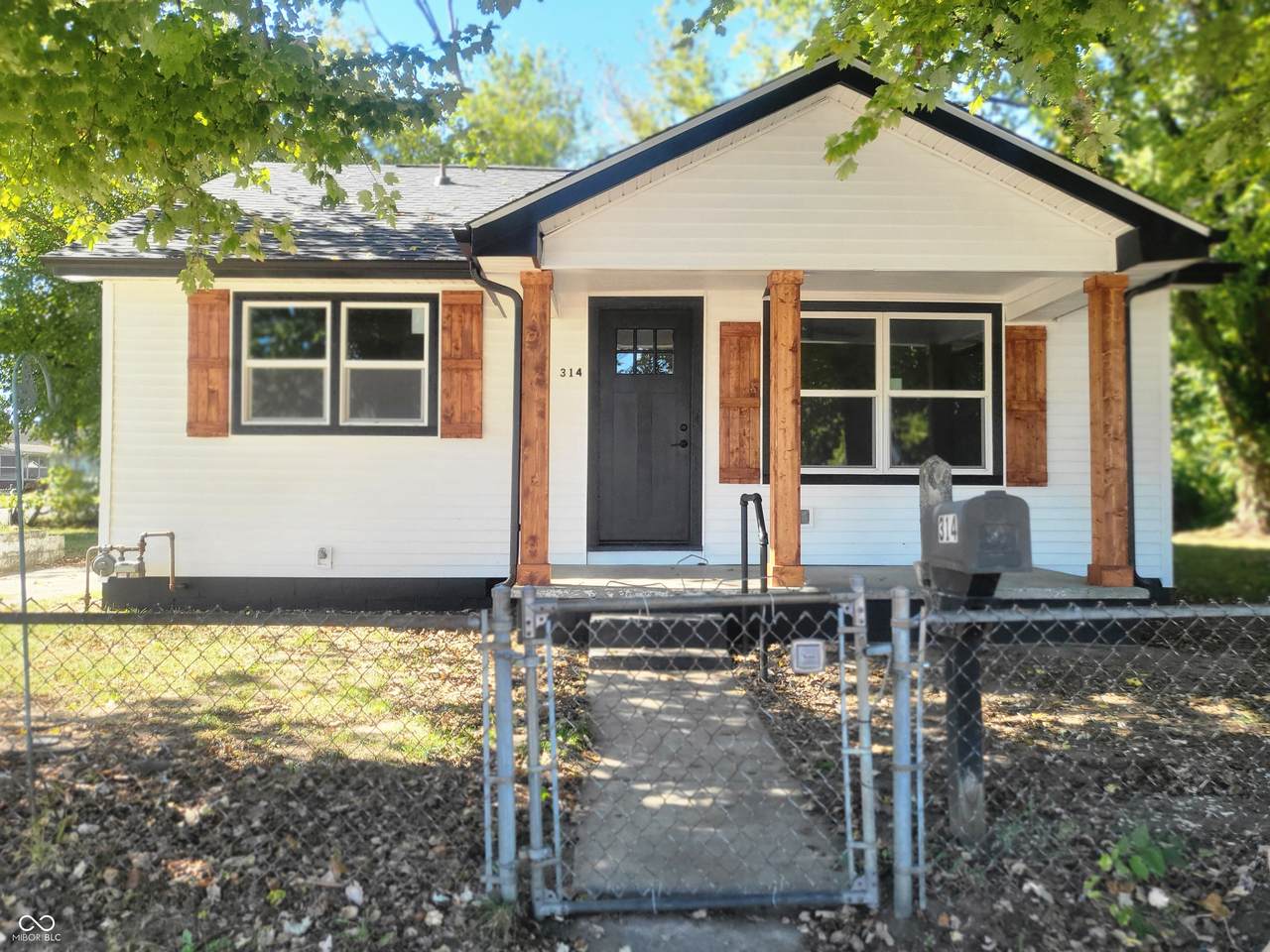 314 Hancock Street - Photo 1