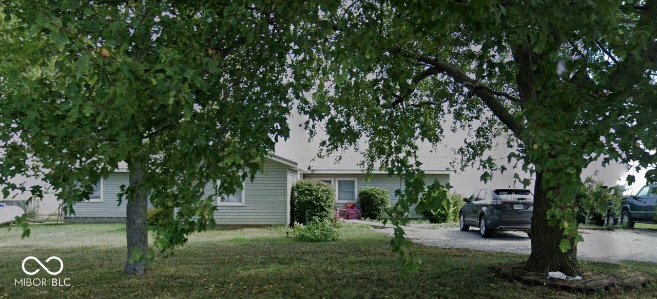 4570 Old State Road 55 - Photo 1