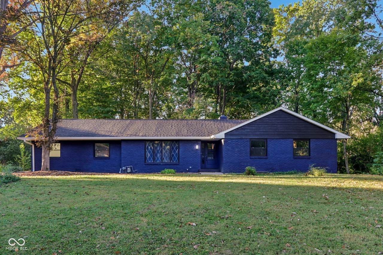 3215 Kenilworth Drive - Photo 1