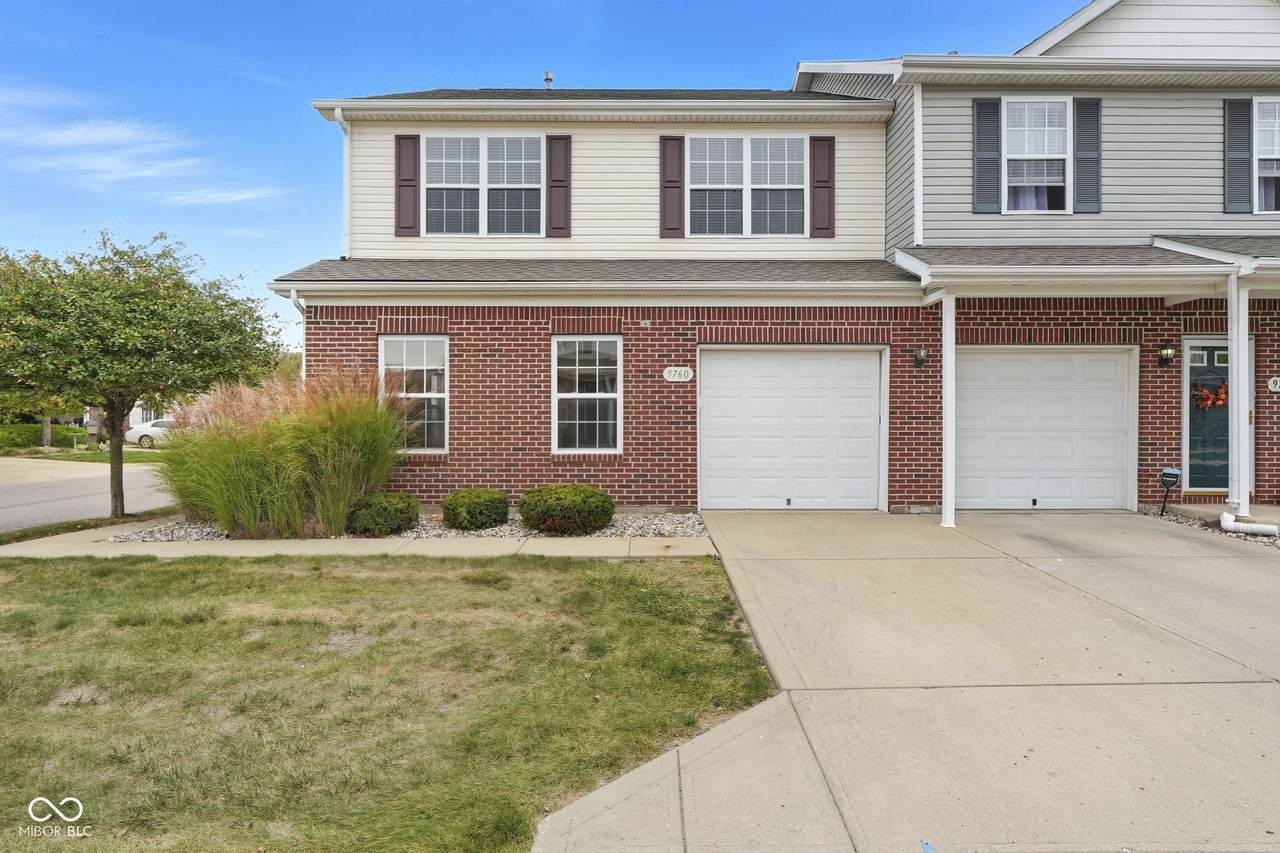 9760 Silver Leaf Drive - Photo 1