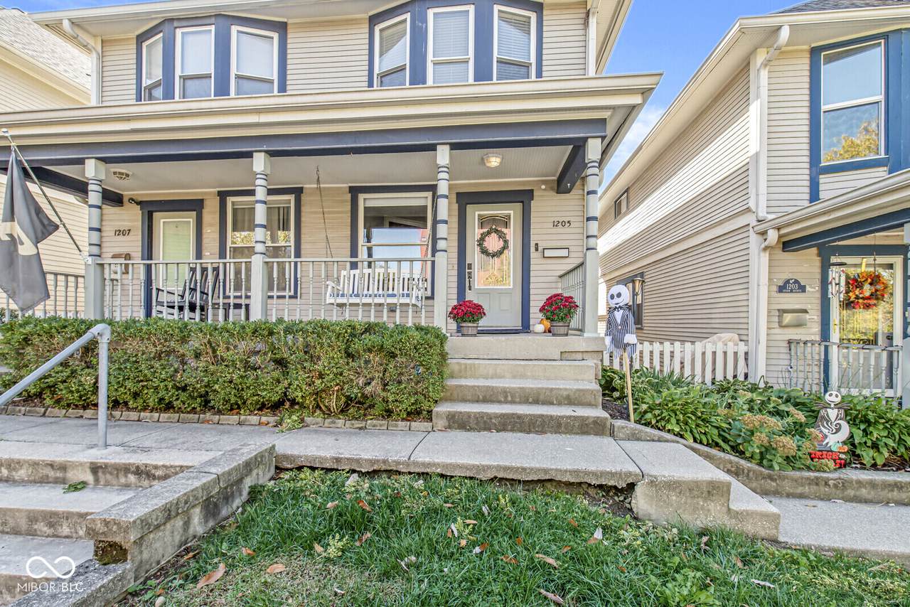 1205 Sturm Avenue - Photo 1