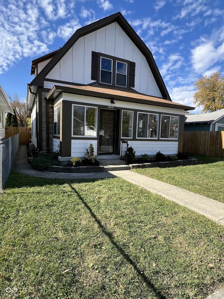 360 Spencer Avenue - Photo 1