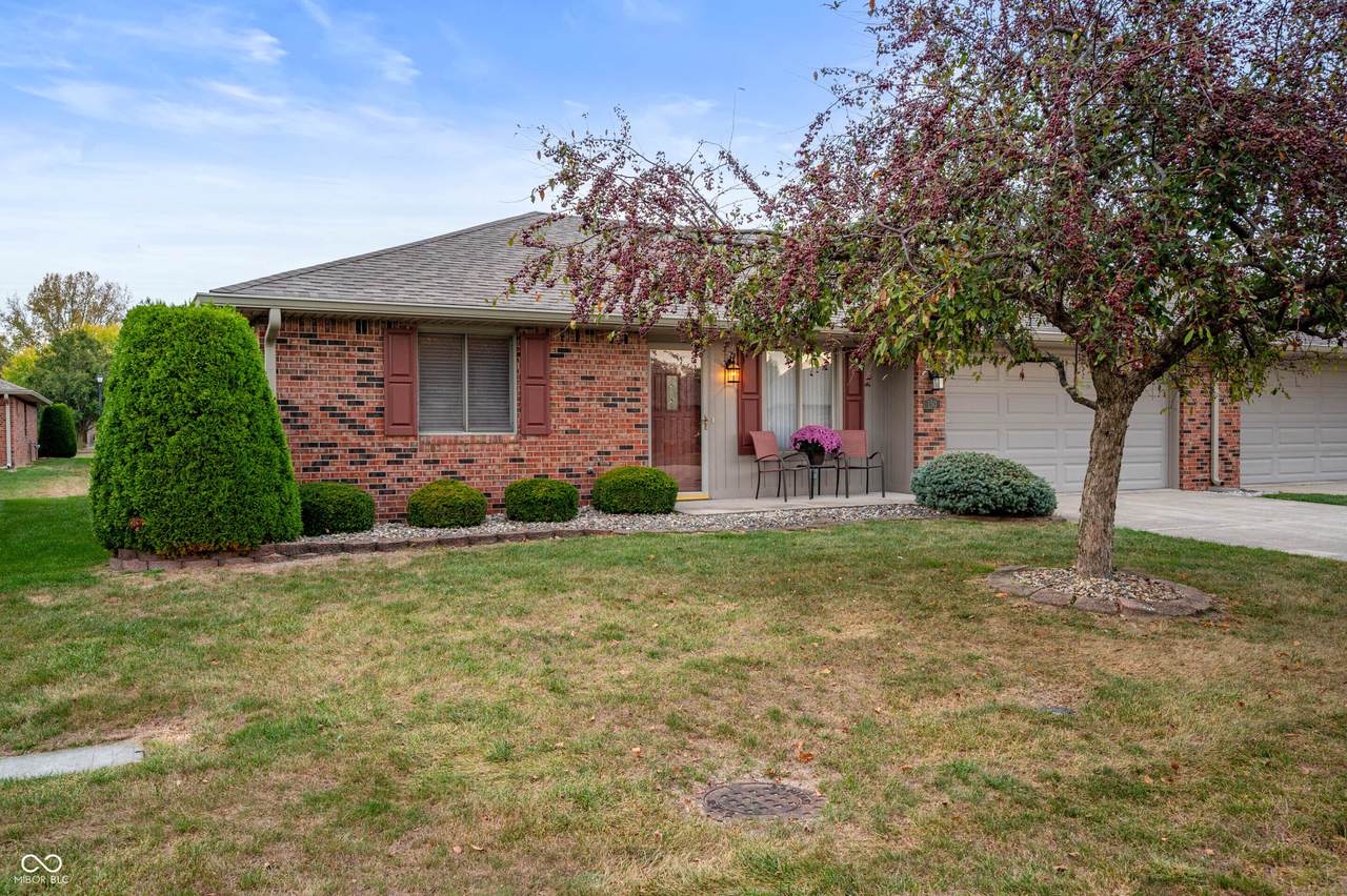 150 Appian Way - Photo 1