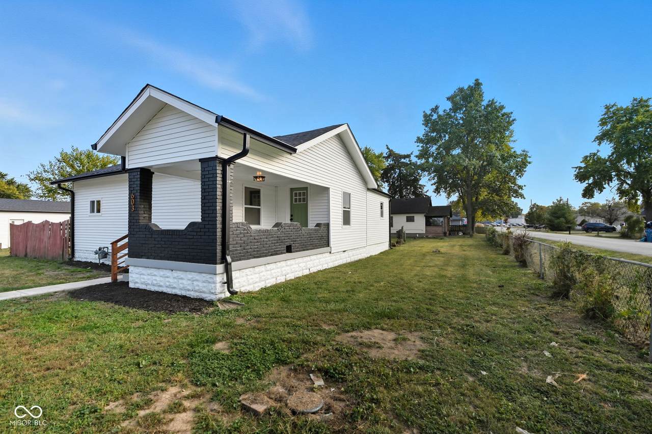 603 Woodrow Avenue - Photo 1