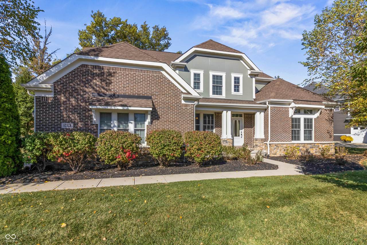 12318 Whispering Breeze Drive - Photo 1
