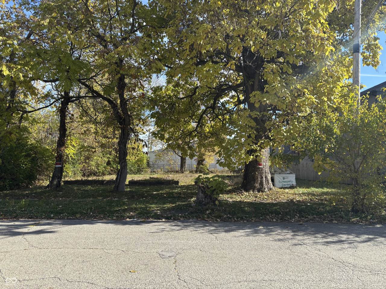 2065 Yandes Street - Photo 1