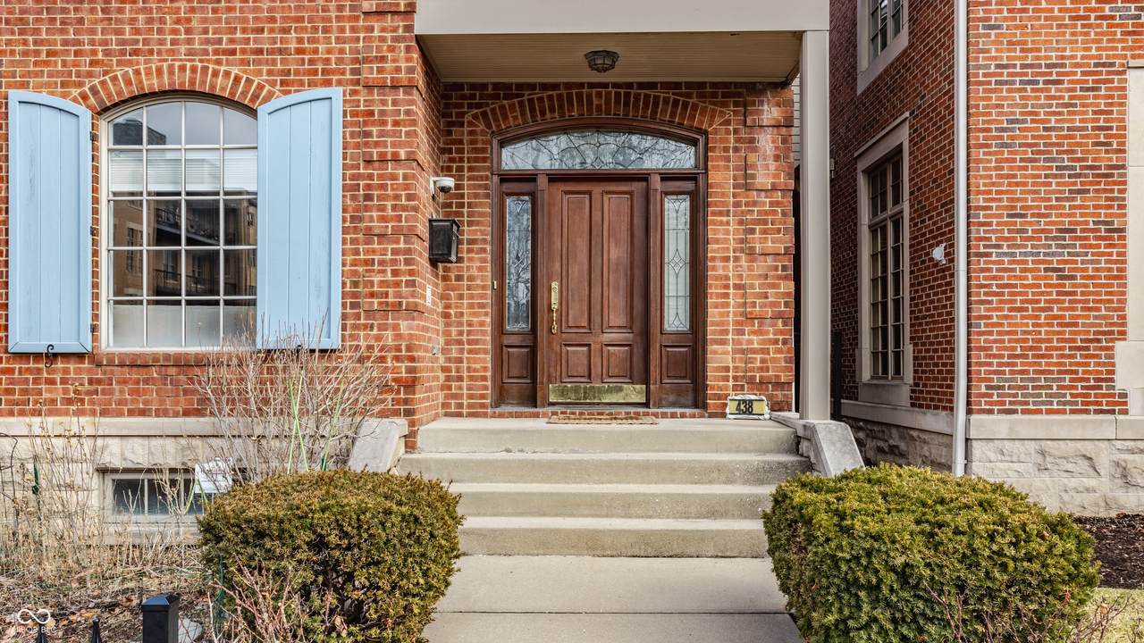 438 Vermont Street - Photo 1