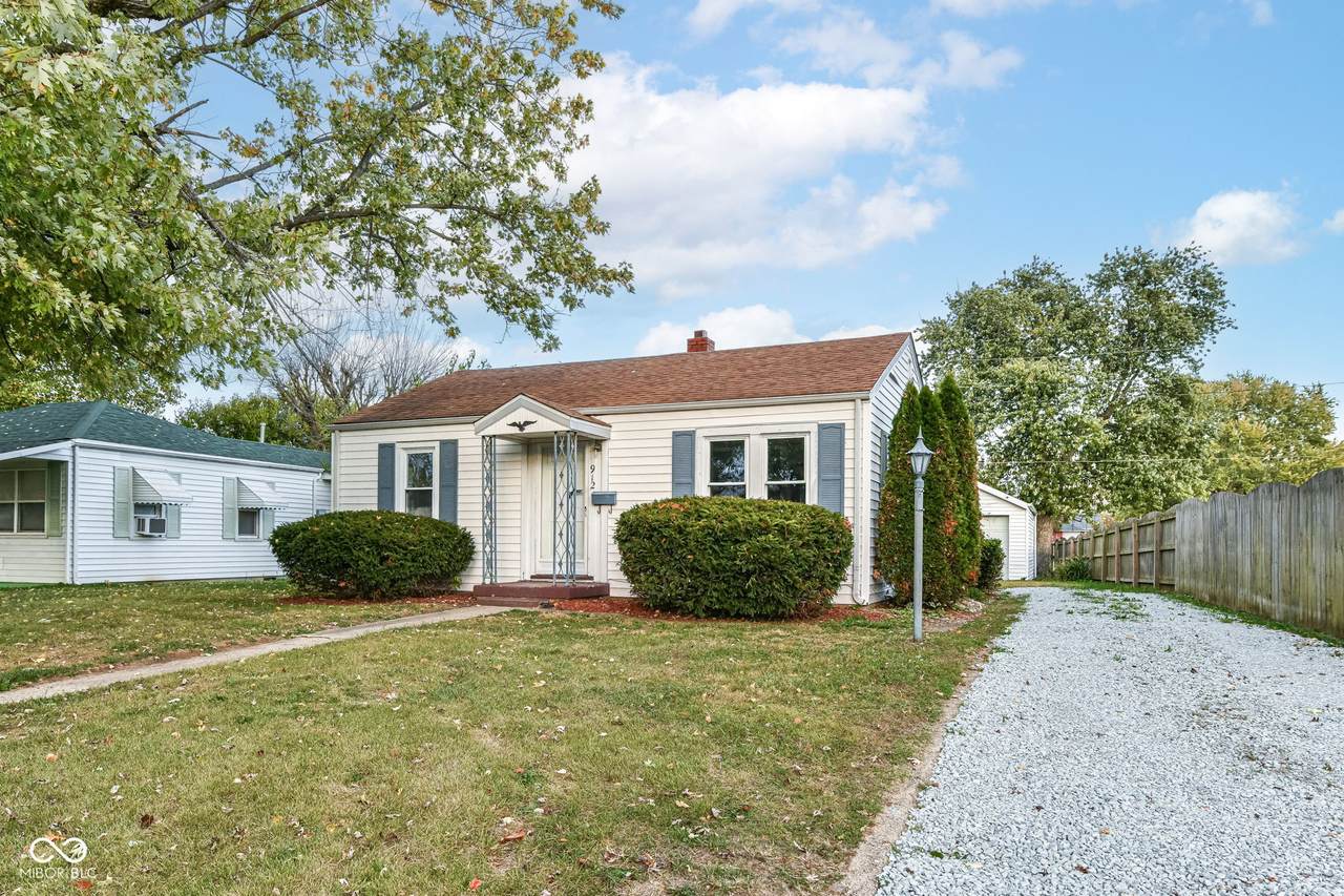 912 Crescent Drive - Photo 1