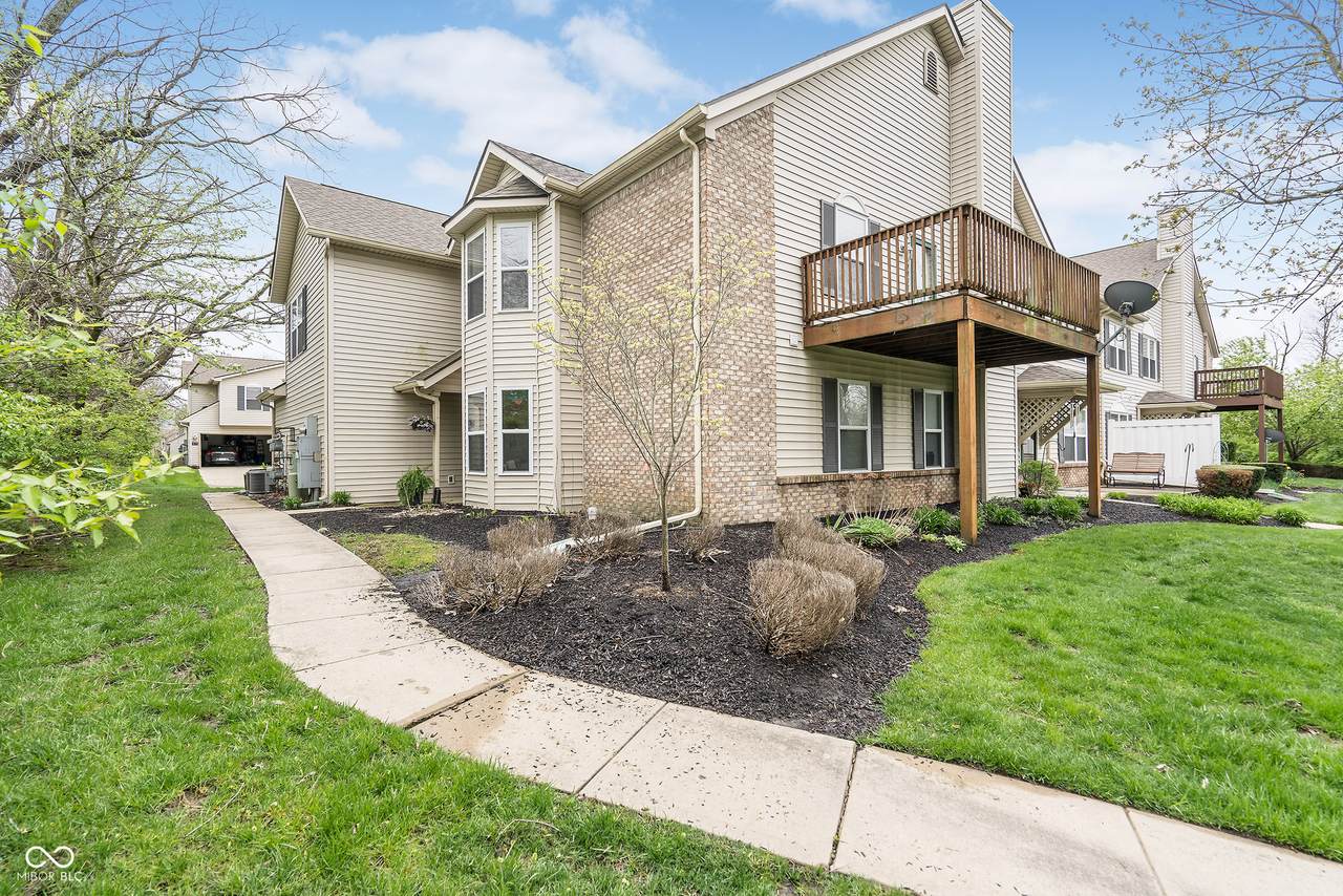 474 Glenn Villa Lane - Photo 1