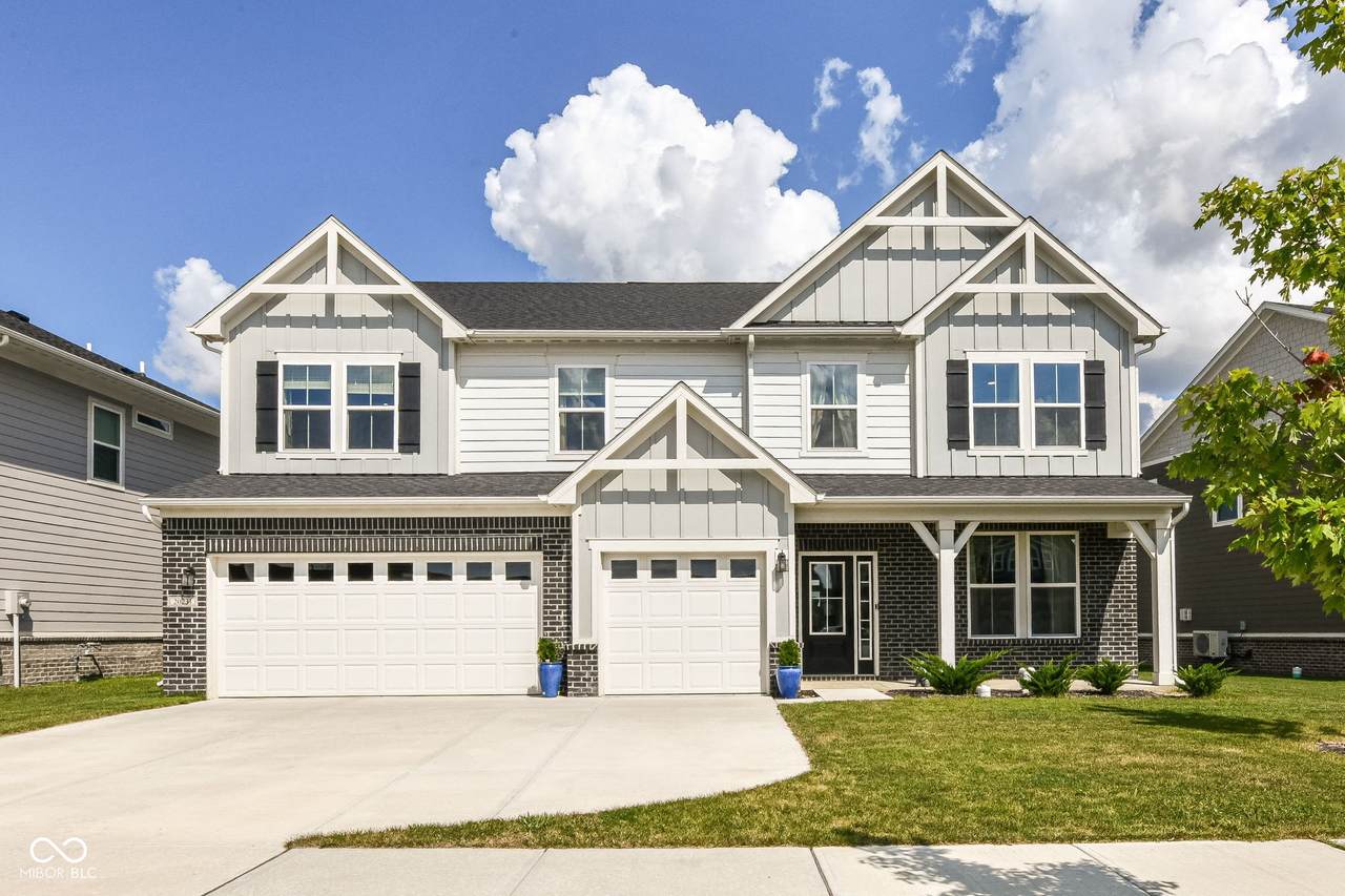 20231 Pacific Avenue - Photo 1