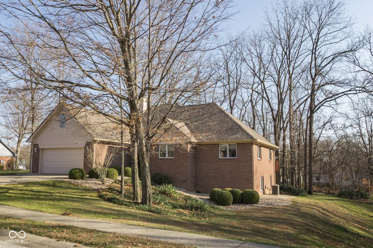 423 Orchard Boulevard - Photo 1