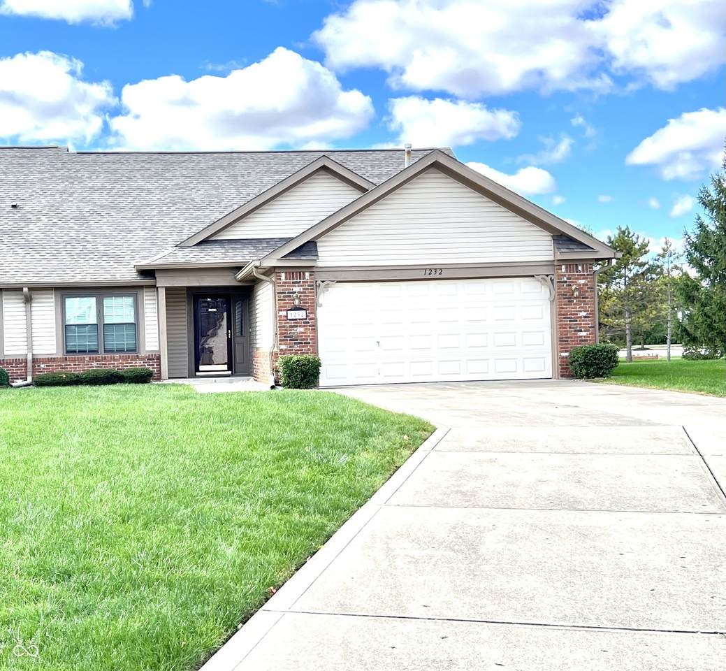 1232 Lexington Trail - Photo 1