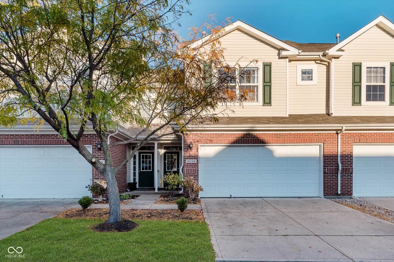 5712 Polk Drive - Photo 1