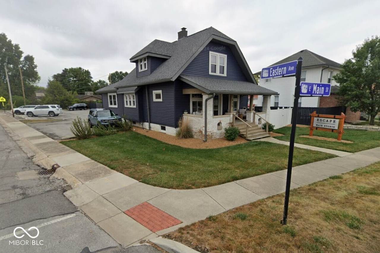 435 Main Street - Photo 1