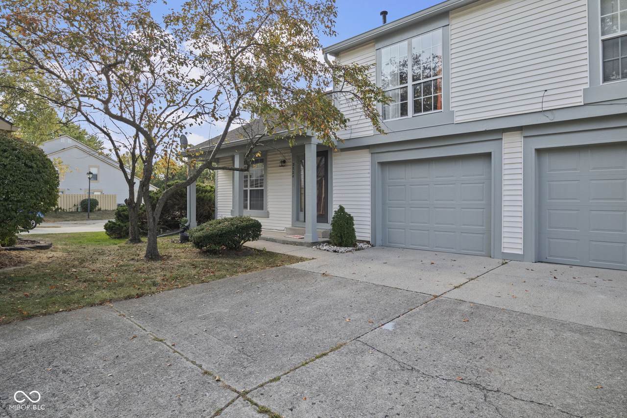 2524 Chaseway Court - Photo 1