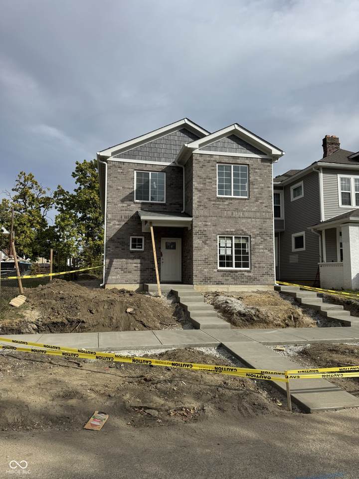 227 Hamilton Avenue - Photo 1