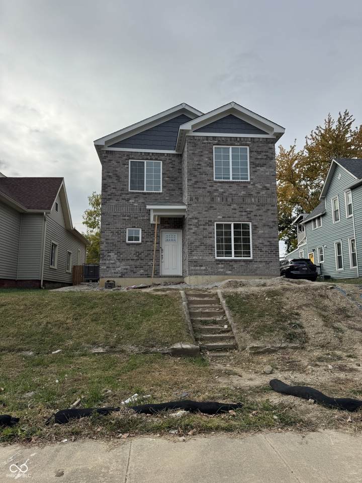 226 Randolph Street - Photo 1