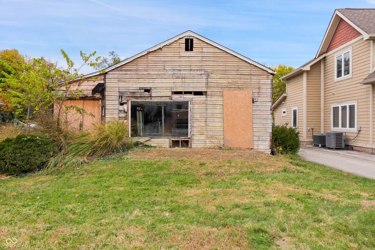 6328 College Avenue - Photo 1