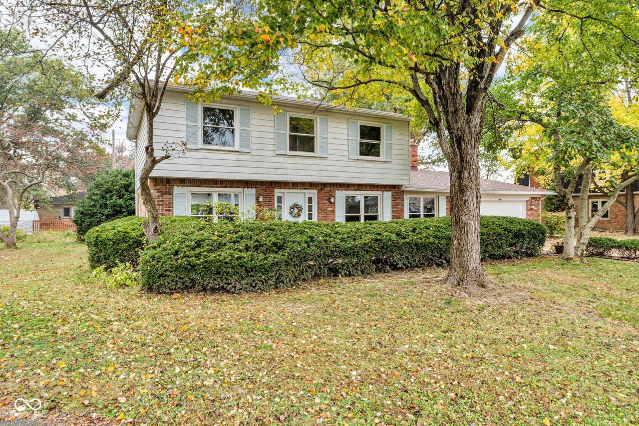 1897 Crystal Creek Drive - Photo 1