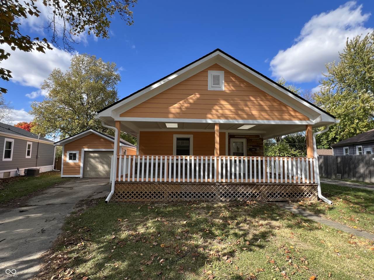 1954 Bancroft Street - Photo 1