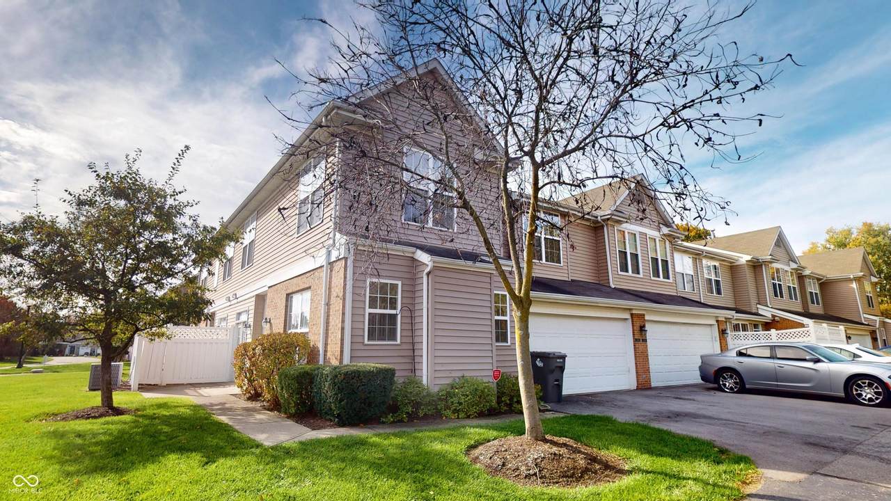 2304 Brightwell Place - Photo 1