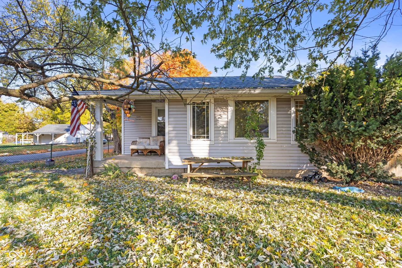 5220 Terrace Avenue - Photo 1