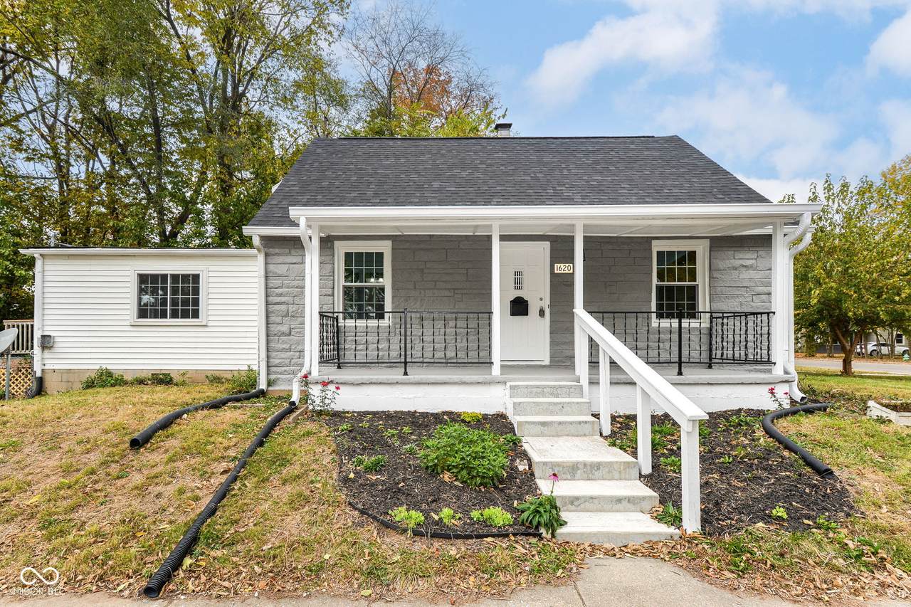 1620 44th Street - Photo 1