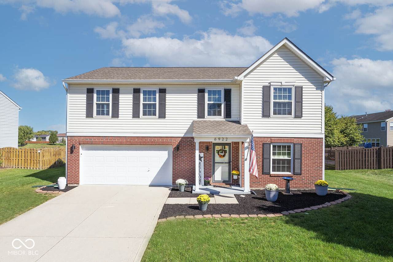 6922 Briarwood Boulevard - Photo 1