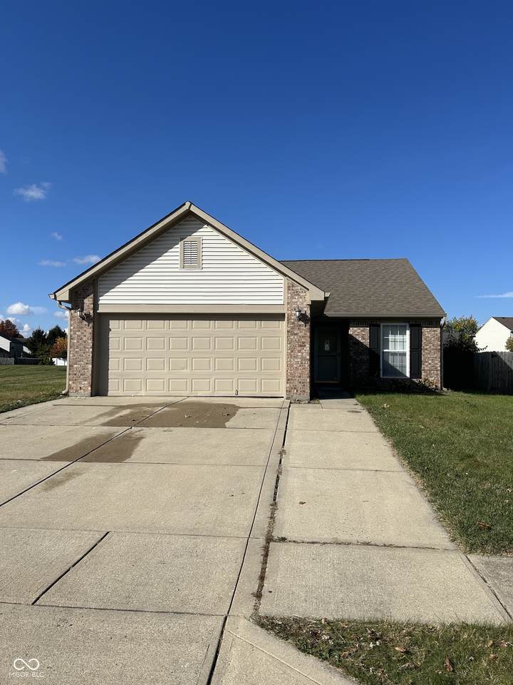 688 Hollowood Lane - Photo 1