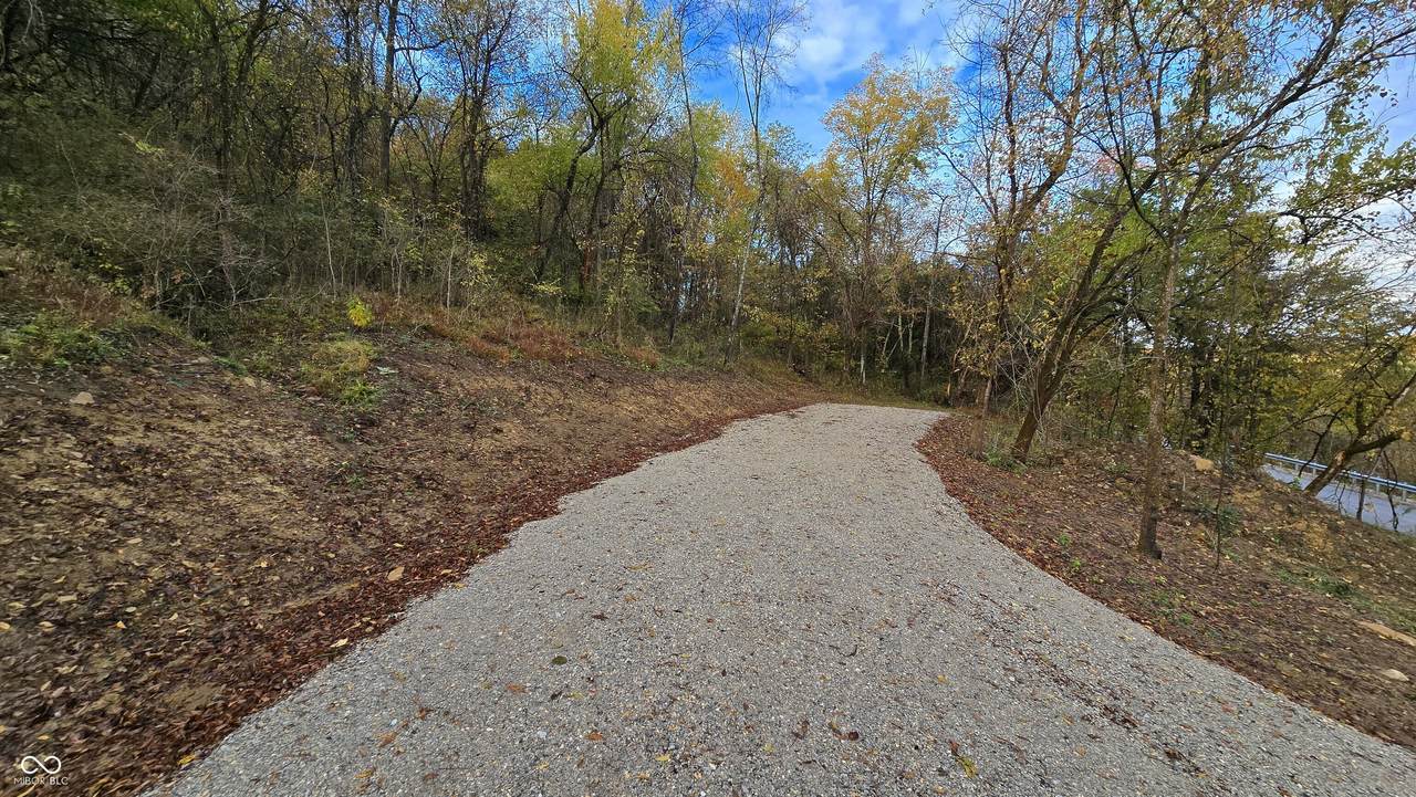 5635 Plum Creek Road - Photo 1