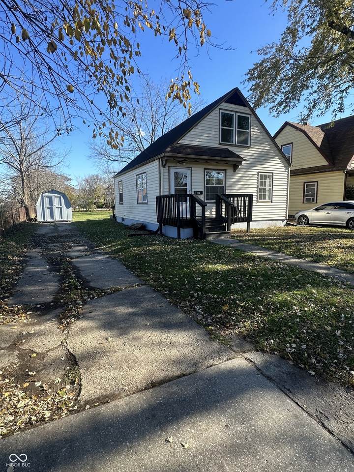 821 Tremont Street - Photo 1