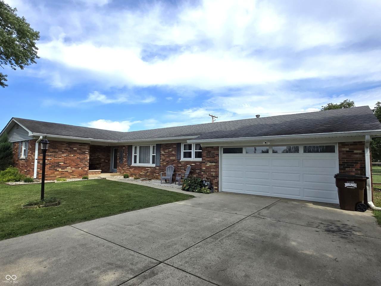 4476 Newton Drive - Photo 1