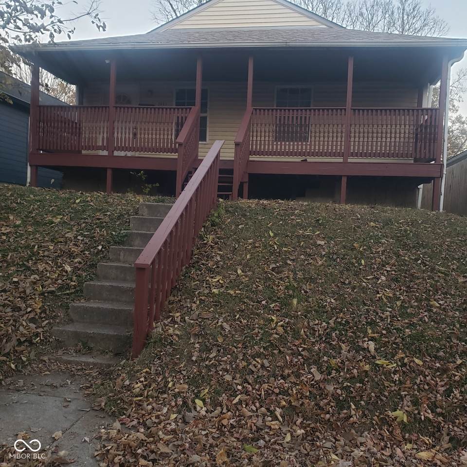 2403 Parker Avenue - Photo 1