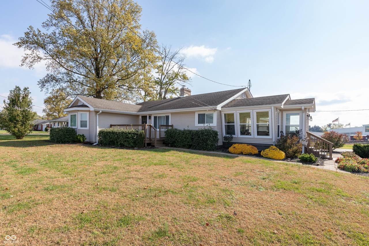 1711 2nd Street - Photo 1