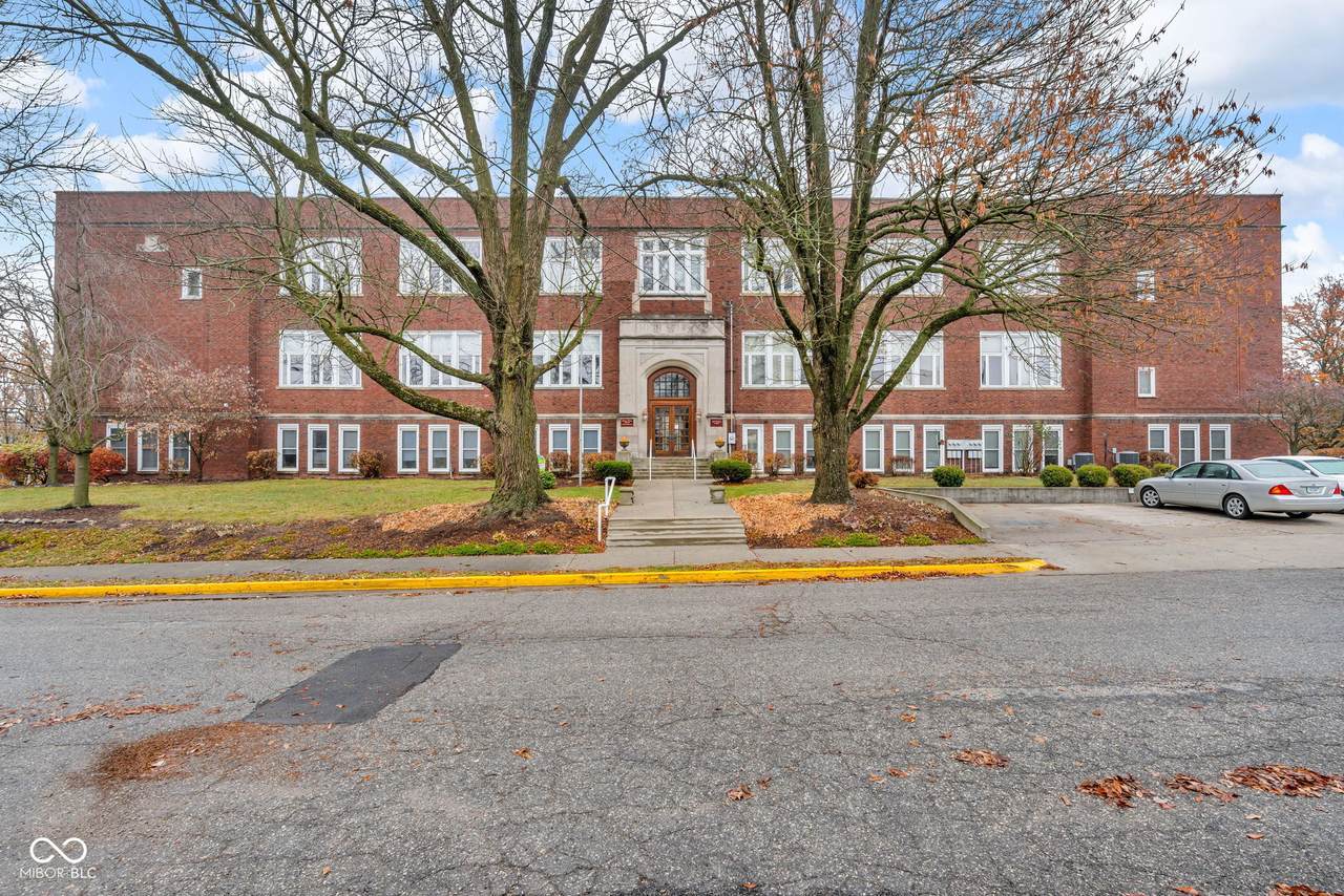 111 Spring Street - Photo 1