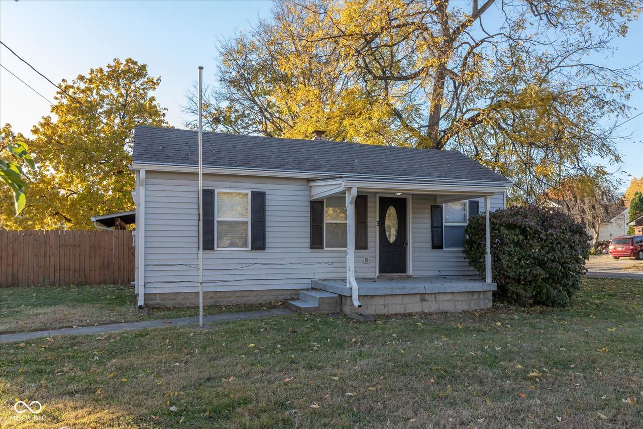 640 High School Road - Photo 1