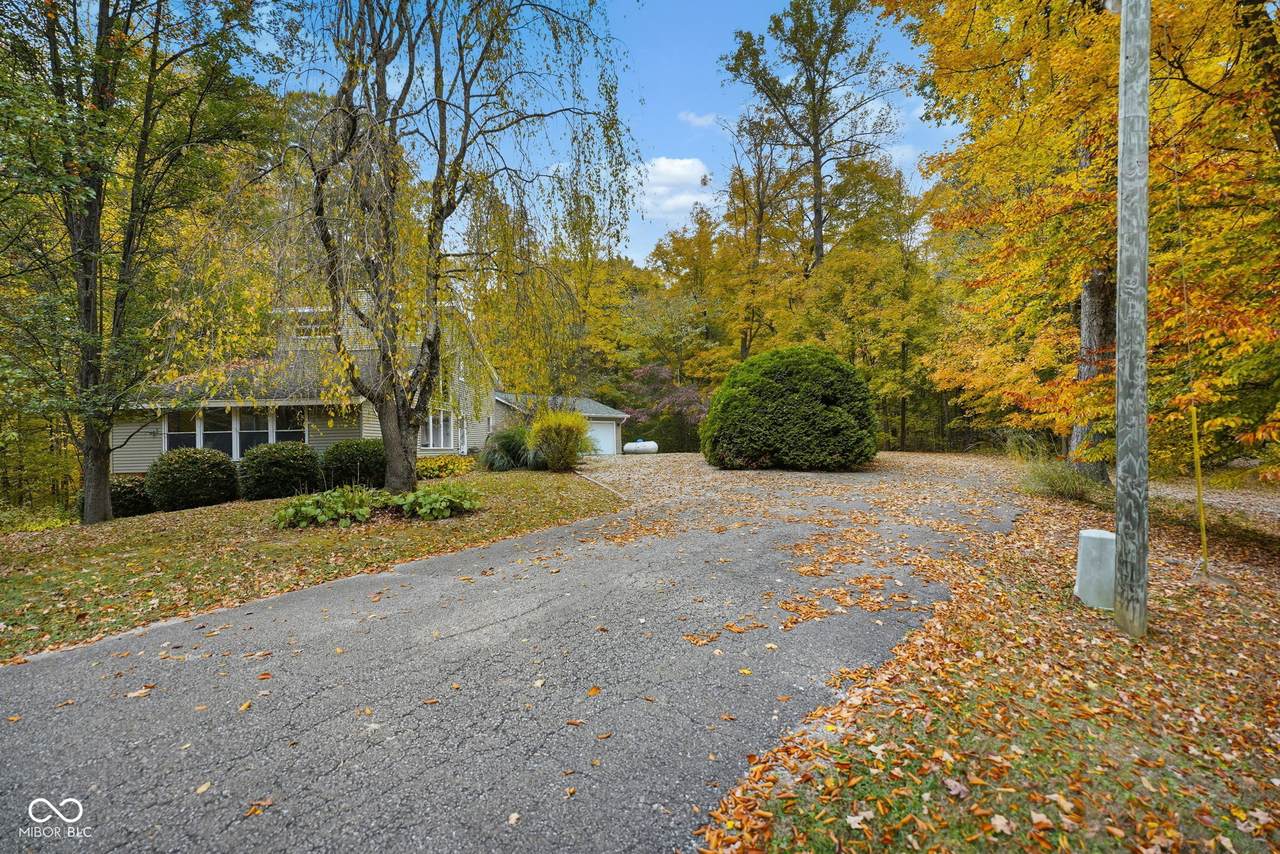 10495 Deer Run - Photo 1