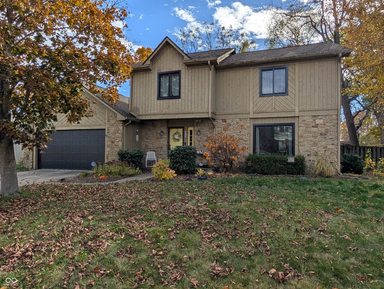 233 Boulder Court - Photo 1