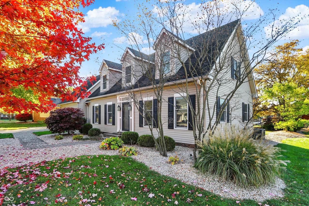 1515 Secretariat Lane - Photo 1