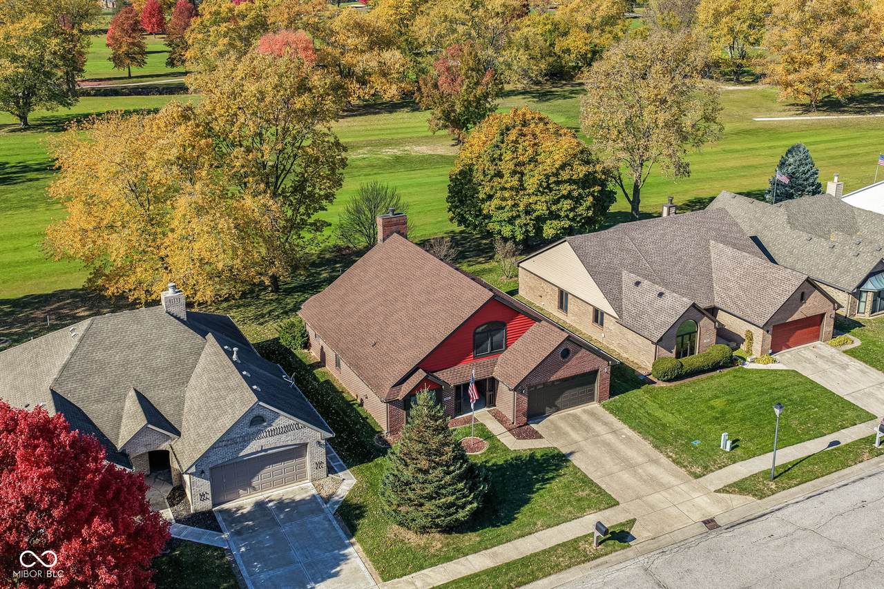 1946 Golf Stream Drive - Photo 1