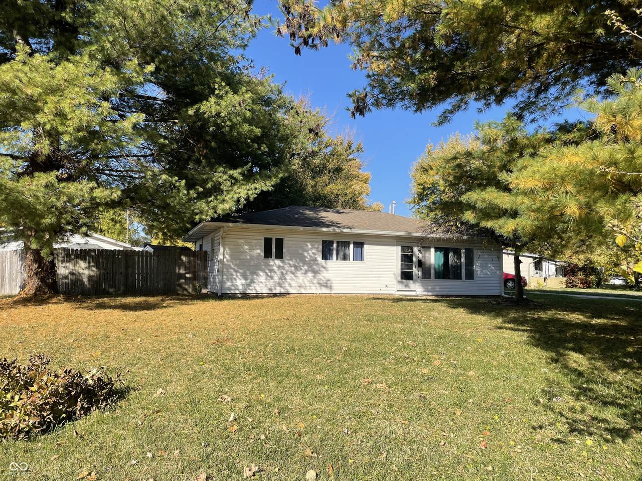 624 Sweetbriar Avenue - Photo 1