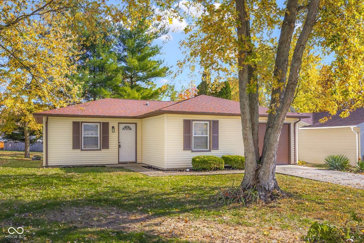 123 Schaefer Drive - Photo 1